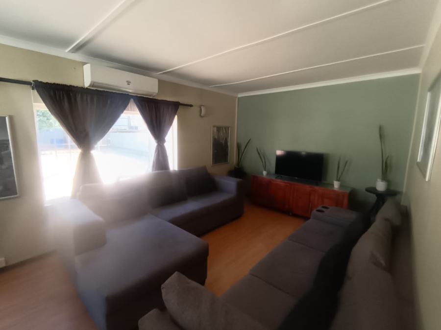 3 Bedroom Property for Sale in South Ridge Northern Cape